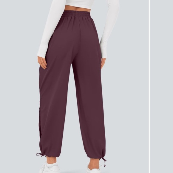 NWT Breezeful High Waisted Drawstring Side Pocket Split Hem Quick Dry Joggers XL - Picture 2 of 5